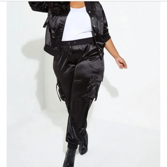 Ashley Stewart | Pants & Jumpsuits | Satin Cargo Set | Poshmark display picture 3